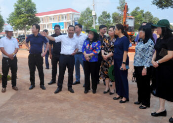 Lãnh đạo Phú Yên thăm một số công trình, nhà công vụ ở Đắk Lắk
